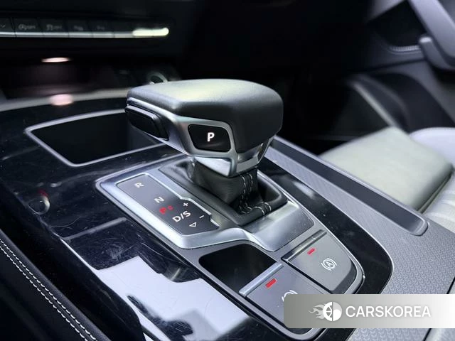 Audi Q5L id 4208238 из Китая 12