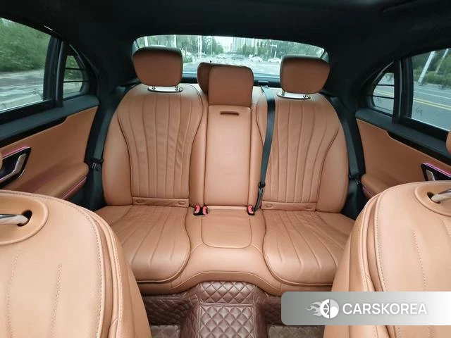 Mercedes-Benz S-class 2021 Черный из Китая, фото 6