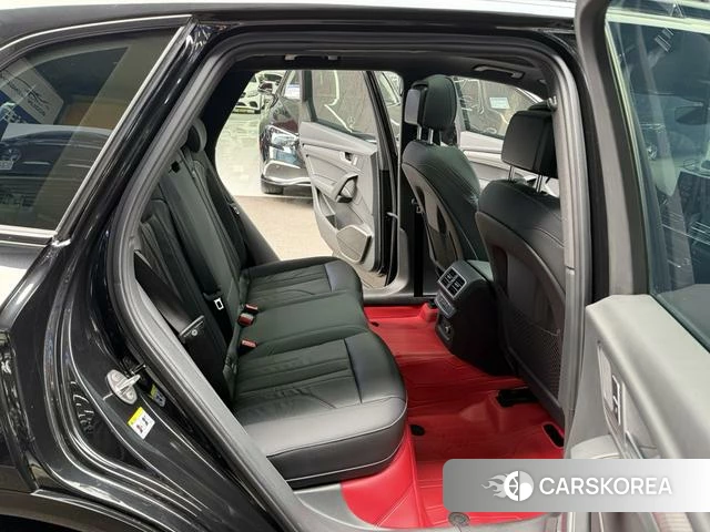 Audi Q5L id 4297962 из Китая 12