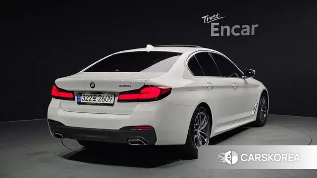 BMW 5 Series (G30) id 3649531 из Кореи 12