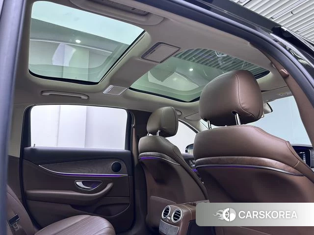 Mercedes-Benz E-class id 3857895 из Китая 8