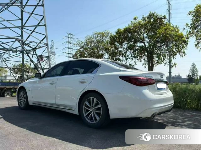 Infiniti Q50L 2023 Белый из Китая, фото 2