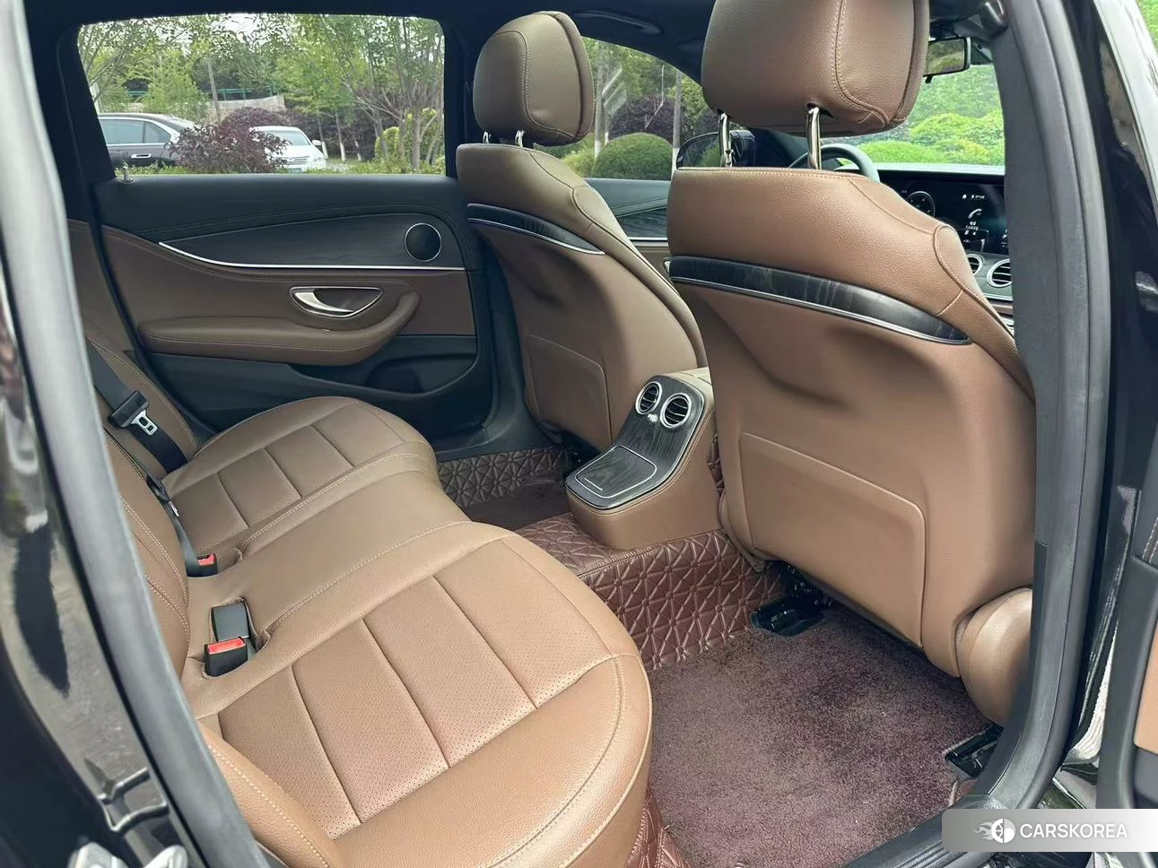 Mercedes-Benz E-class id 4492604 из Китая 12
