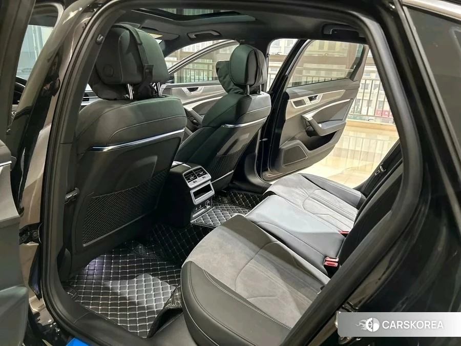 Audi A6L id 4420348 из Китая 8