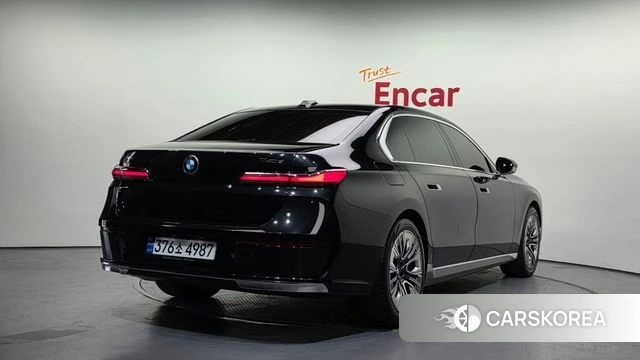 BMW 7 Series (G70) id 3818007 из Кореи 12