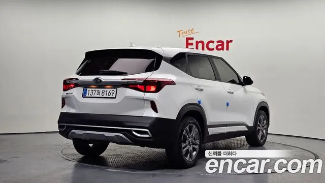 Kia Seltos id 2318519 из Кореи 12