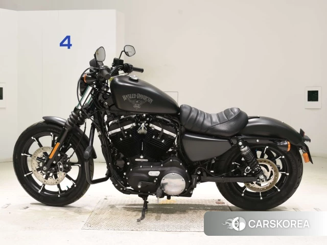 Harley-Davidson Sportster XL883N 2017 из Японии