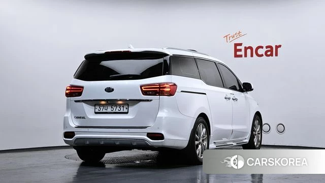 Kia The New Carnival id 4318042 из Кореи 12