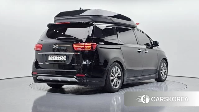 Kia The New Carnival id 3873766 из Кореи 12