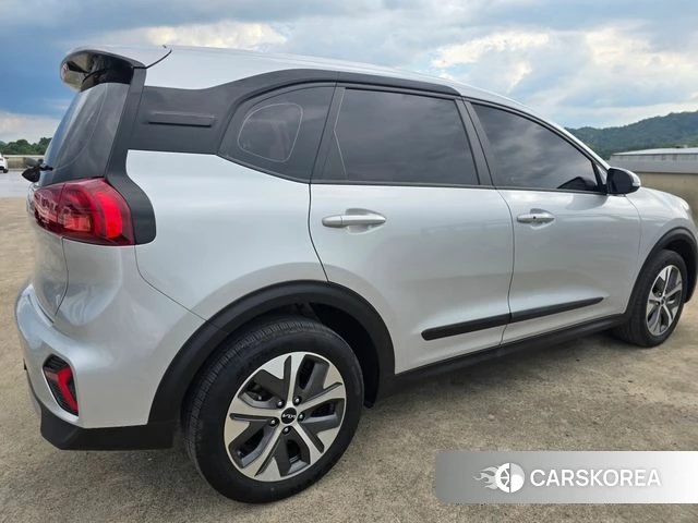 Kia Niro Plus id 4706719 из Кореи 11