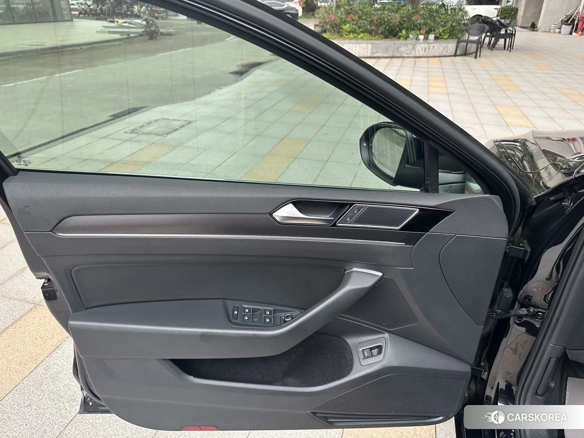 Volkswagen Magotan id 4406027 из Китая 12