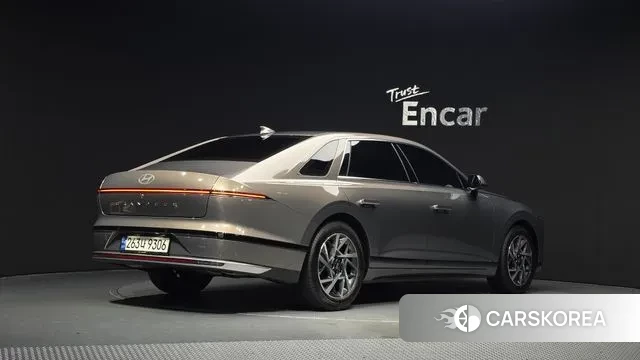 Hyundai Grandeur (GN7) id 3690229 из Кореи 12