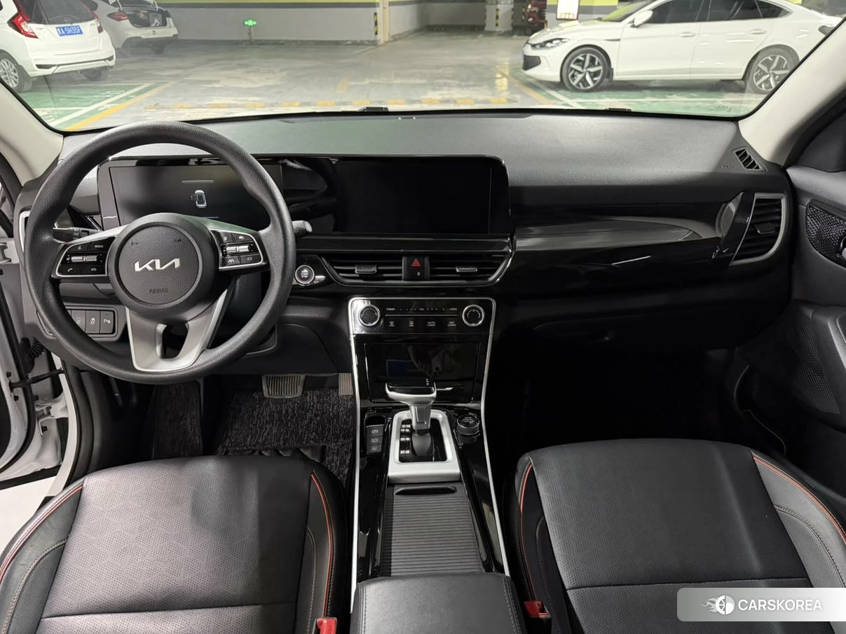 Kia Seltos id 4499000 из Китая 7