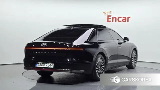 Hyundai Grandeur Hybrid (GN7) id 3507645 из Кореи 12