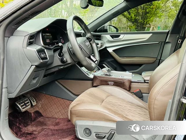 Audi A7L id 4274136 из Китая 12