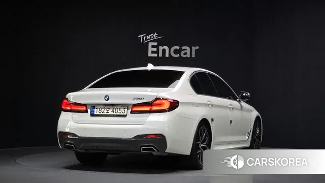 BMW 5 Series (G30) id 3458957 из Кореи 12