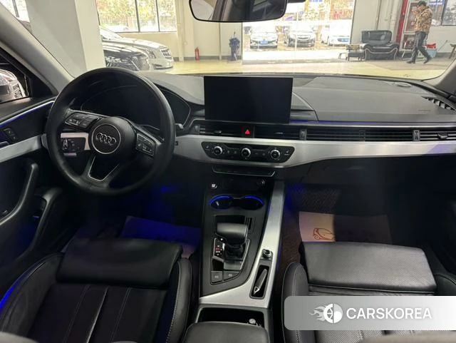 Audi A4L id 4399738 из Китая 8