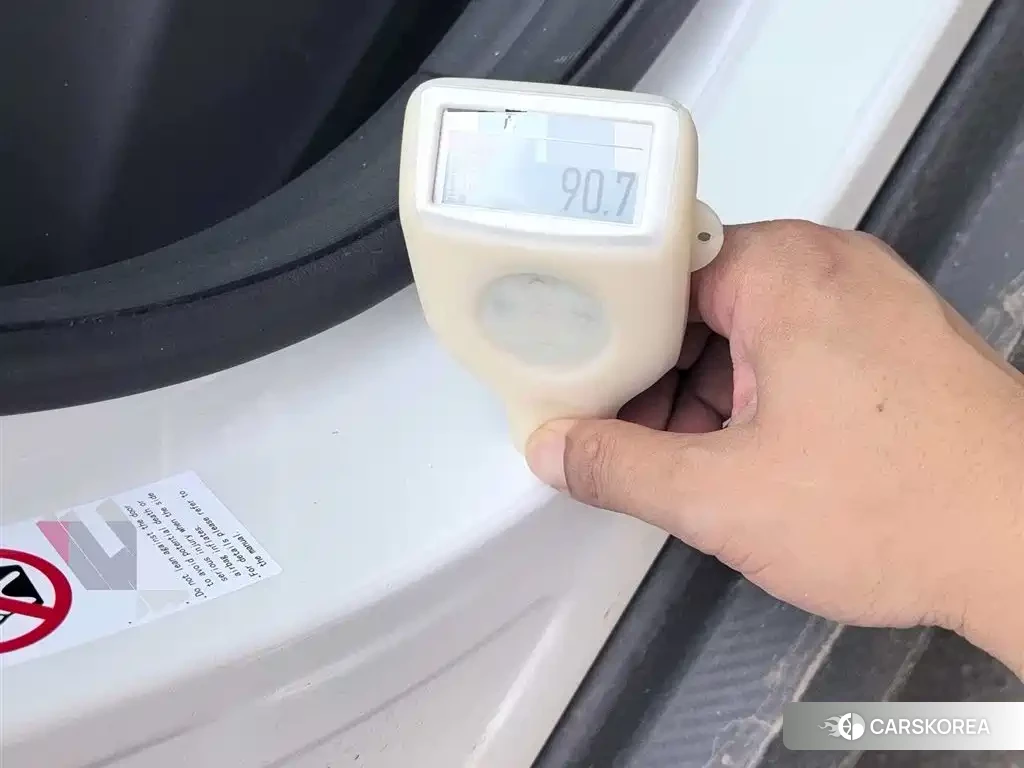 Chang'an Changan UNI-V Smart iDD 2023 Белый из Китая, фото 2