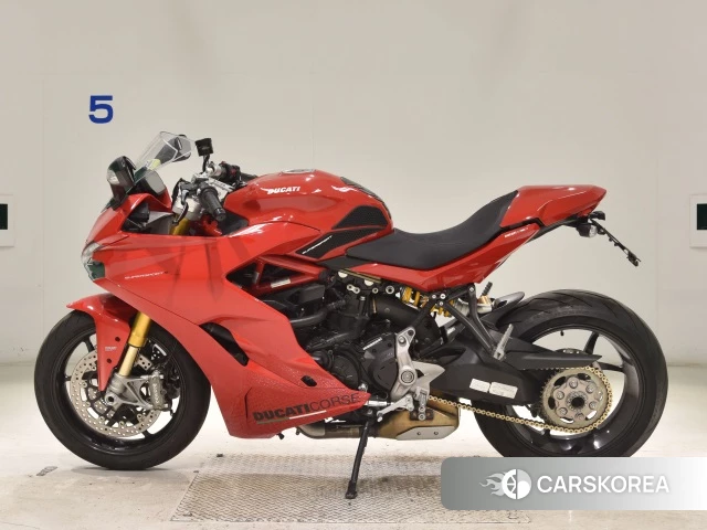 Ducati SUPERSPORT S 2018 из Японии