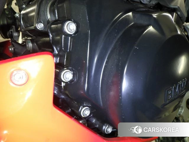 Engine photo