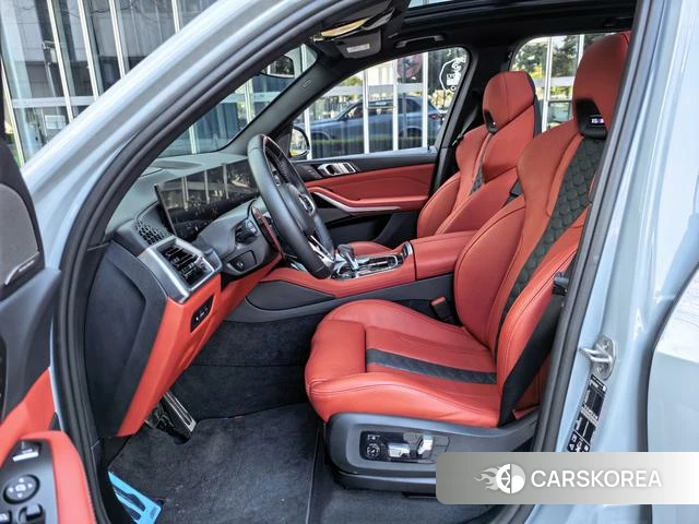 BMW X5 M id 4238683 из Китая 12