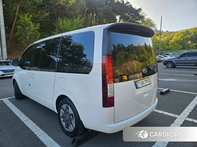 Hyundai Staria id 4444044 из Кореи 11