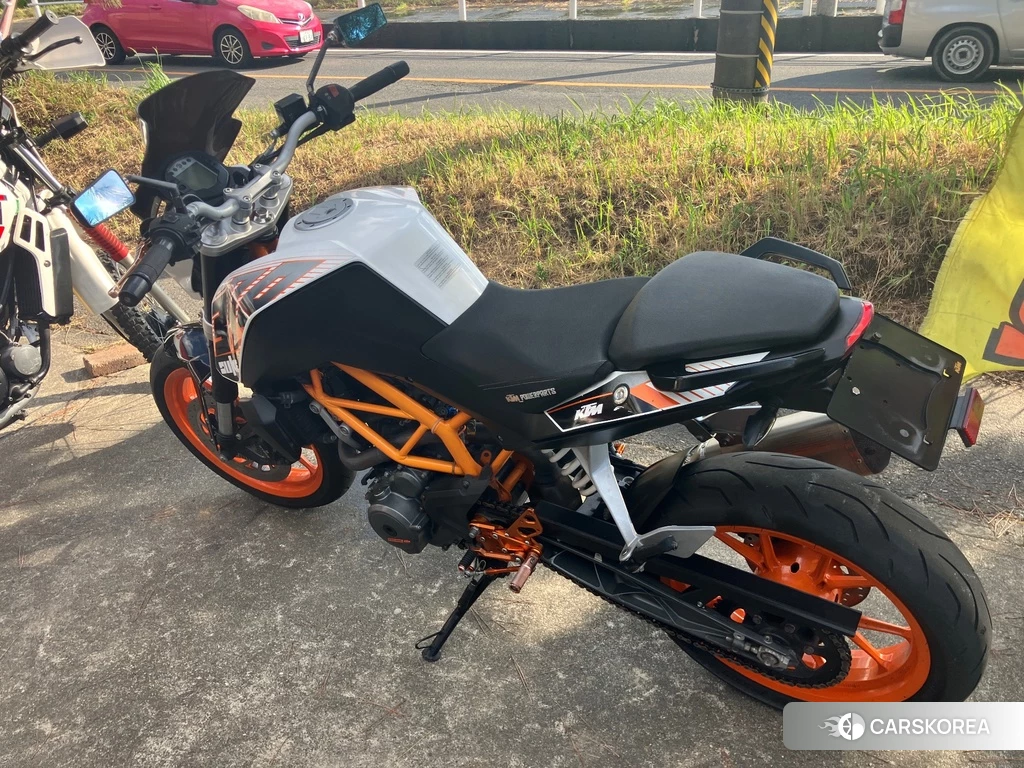 Проданный KTM 390 DUKE 2015 из Японии, фото 2
