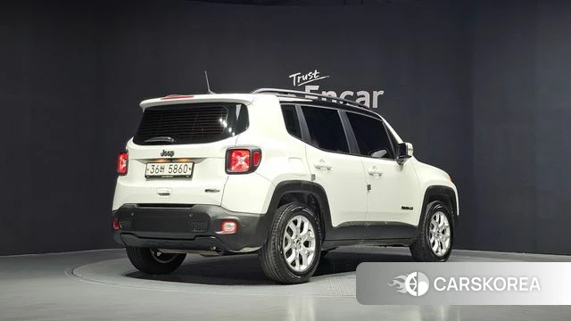 Jeep Renegade id 4525850 из Кореи 12