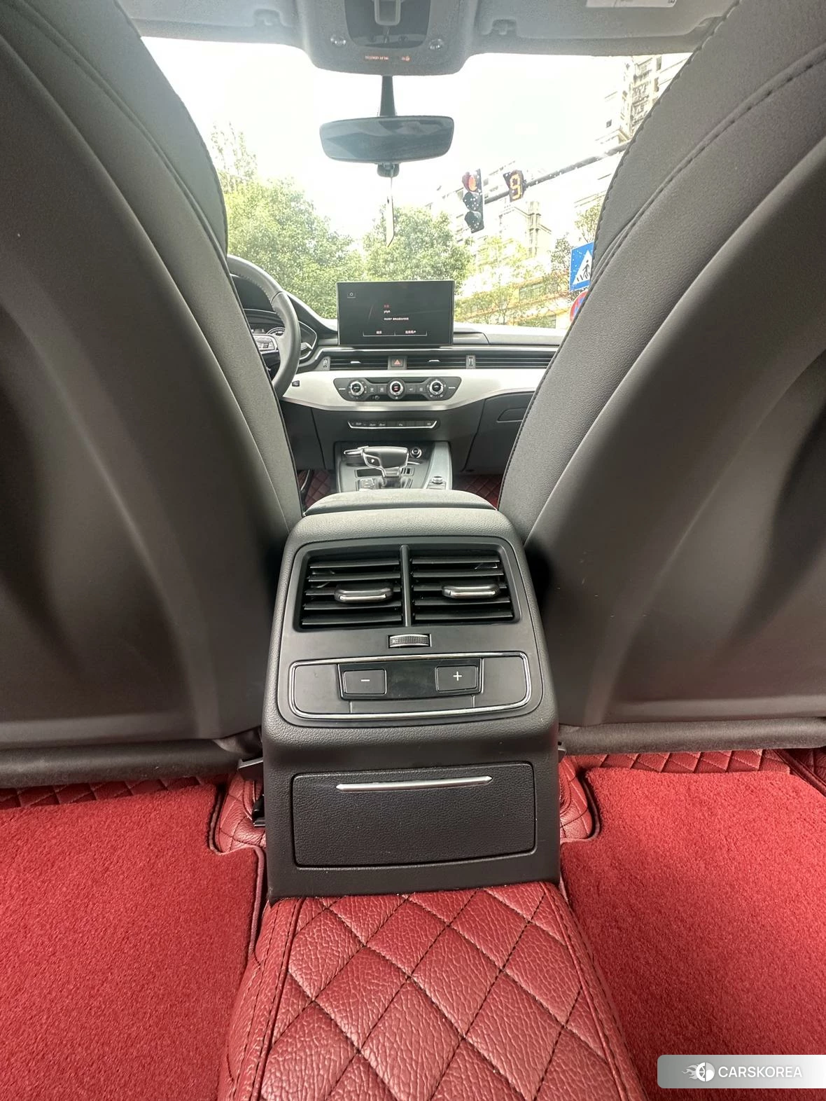Audi A4L 2020 Белый из Китая, фото 6