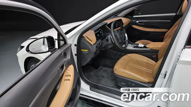 Hyundai Sonata (DN8) id 2761120 из Кореи 12