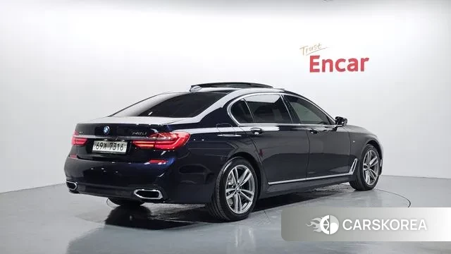 BMW 7 Series (G11) id 3599207 из Кореи 12