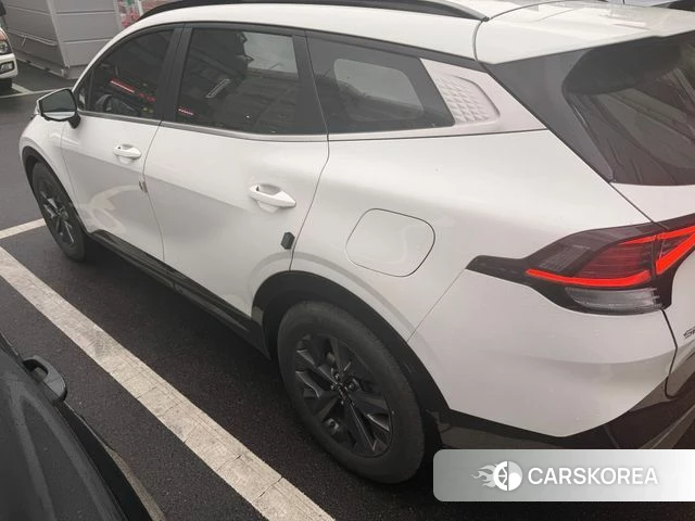 Kia Sportage 5th Generation 2023 Белый из Кореи, фото 2