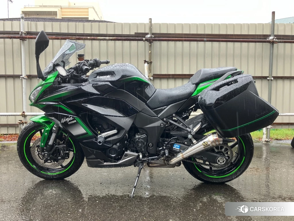 Проданный Kawasaki NINJA 1000 SX 2021 из Японии, фото 2