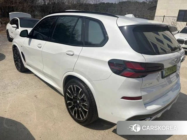 BMW X5 (G05) 2025 Белый из Кореи, фото 2