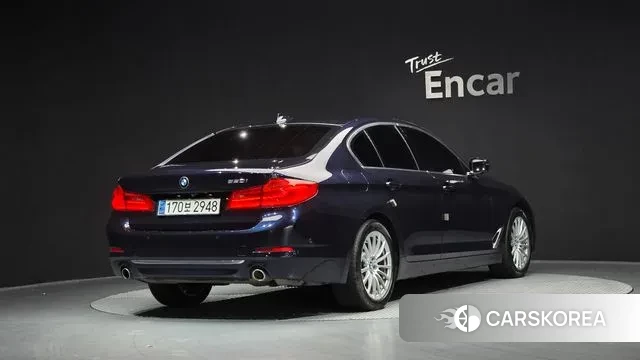 BMW 5 Series (G30) id 3459392 из Кореи 12