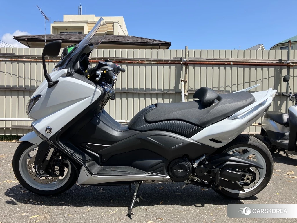 Проданный Yamaha T-MAX 530 2017 из Японии, фото 2