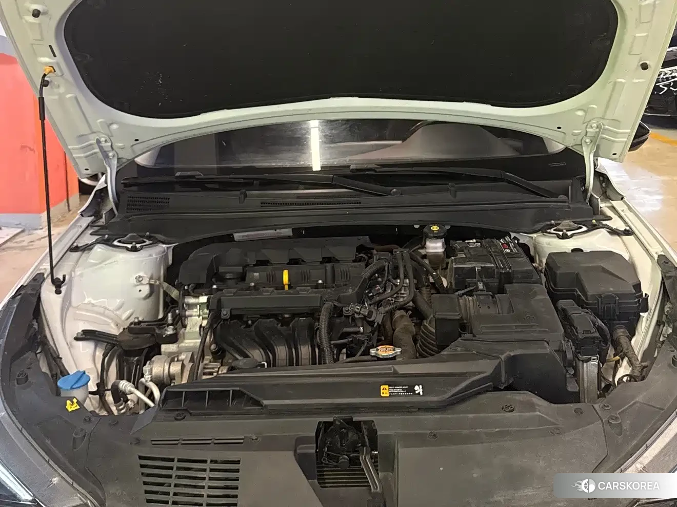 Hyundai Elantra id 4629743 из Китая 10