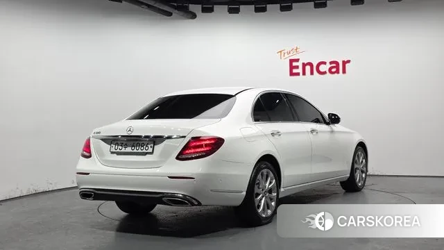 Mercedes-Benz E-Class W213 id 3728521 из Кореи 12