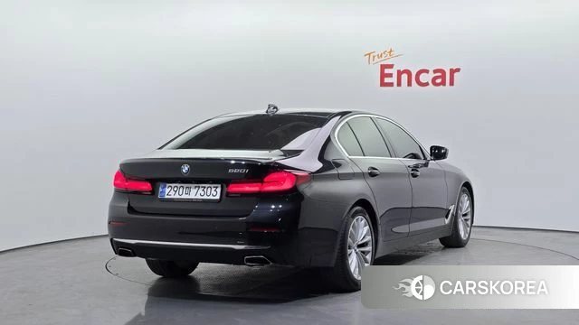 BMW 5 Series (G30) id 3892961 из Кореи 12