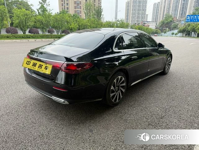 Mercedes-Benz E-class 2024 Черный из Китая, фото 2