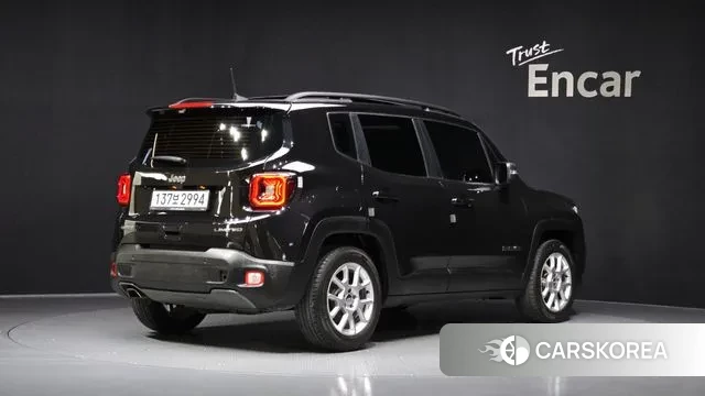 Jeep Renegade id 3170992 из Кореи 12