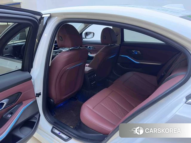 BMW 3 series id 4333217 из Китая 12