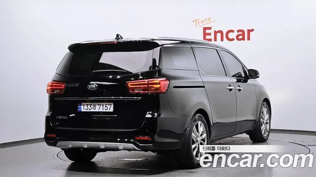 Kia The New Carnival id 2850443 из Кореи 12