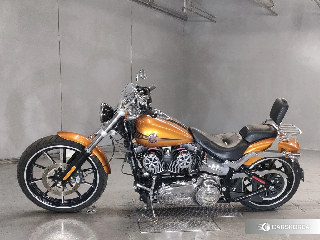 Проданный Harley-Davidson Softail Breakout FXSB1690 2014 из Японии