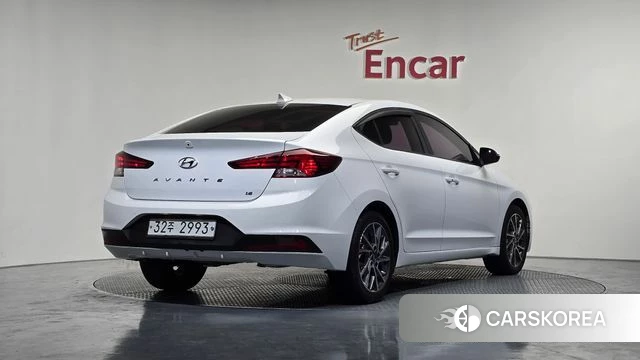 Hyundai The New Avante AD id 3936891 из Кореи 12