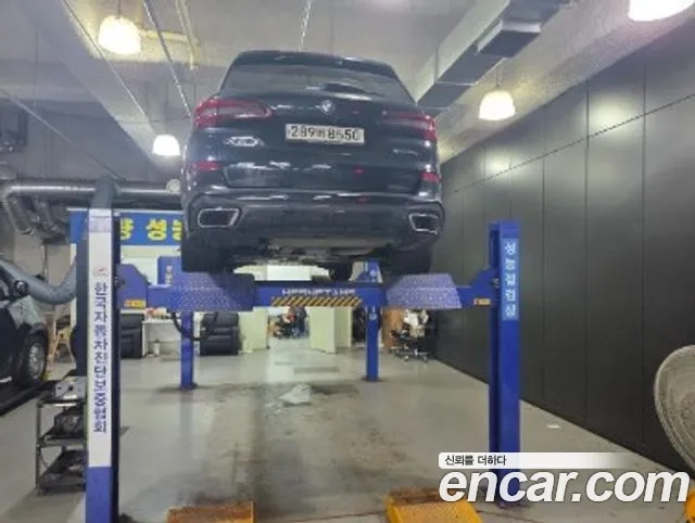 BMW X5 (G05) id 2907243 из Кореи 2