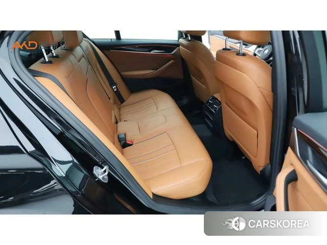 BMW 5 series (imported) 2019 Черный из Китая, фото 2