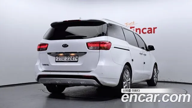 Kia The New Carnival id 2658858 из Кореи 12