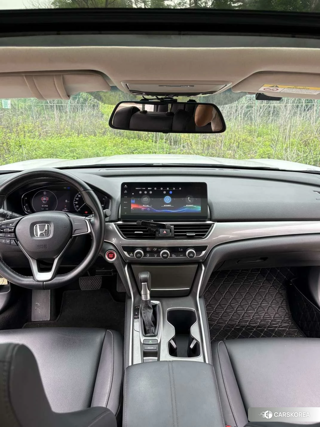 Honda Accord 2021 Белый из Китая, фото 2