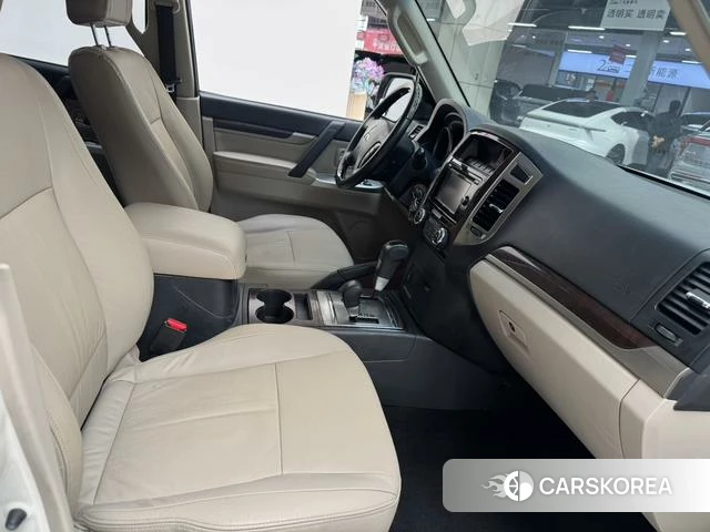 Mitsubishi  Pajero (imported) id 3902082 из Китая 8